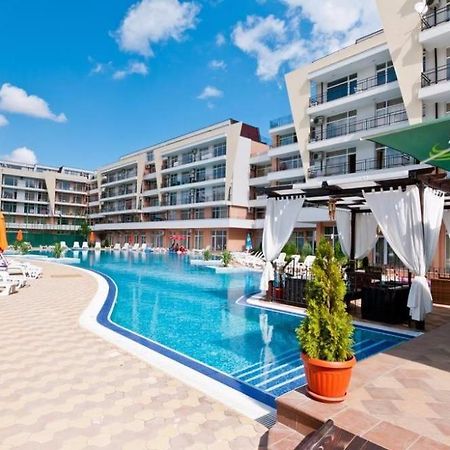 Apartament Grand Kameliq Słoneczny Brzeg Zewnętrze zdjęcie
