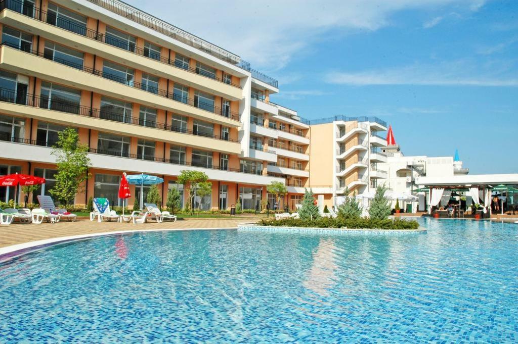 Apartament Grand Kameliq Słoneczny Brzeg Zewnętrze zdjęcie