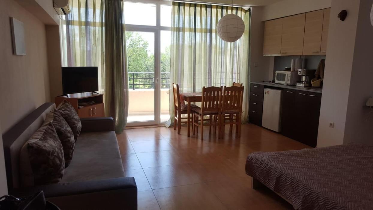 Apartament Grand Kameliq Słoneczny Brzeg Zewnętrze zdjęcie